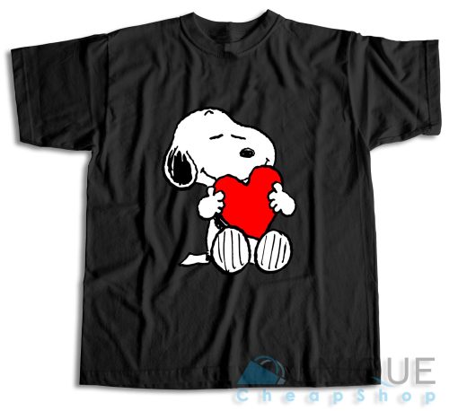 Peanuts Valentine Snoopy Hugging Heart T-Shirt Color Black